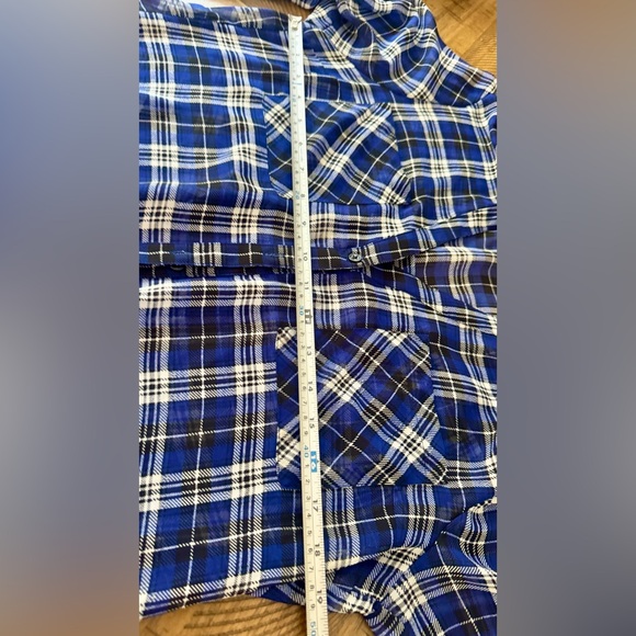 ▪️  Express Plaid, Sheer, Portofino Button-Down Blouse - size Medium - Picture 12 of 15